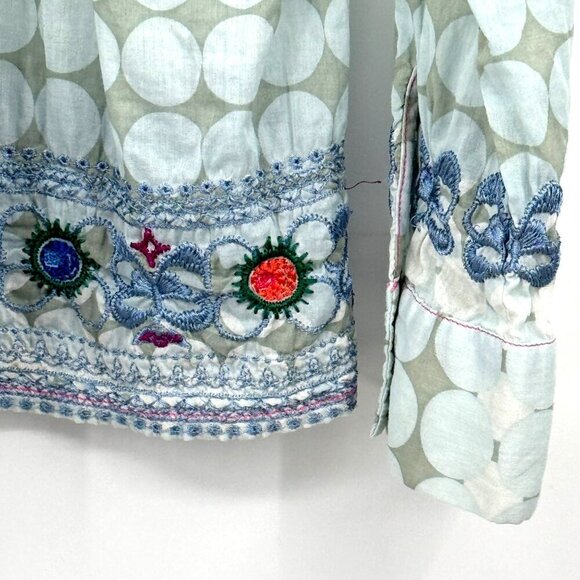 Johnny Was Workshop Embroidered Blouse woman’s size Medium Blue Boho Chic - Picture 4 of 14